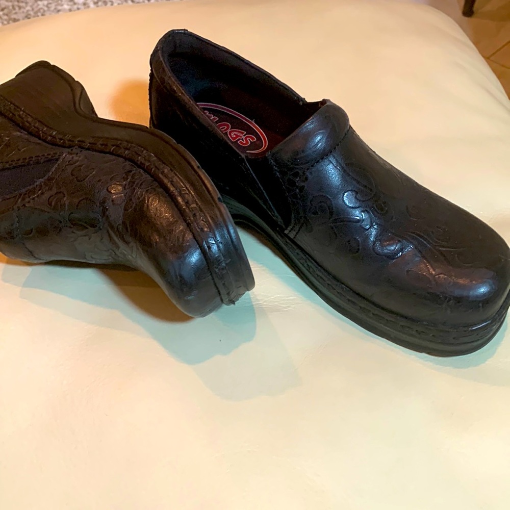 Black Klogs brand clogs